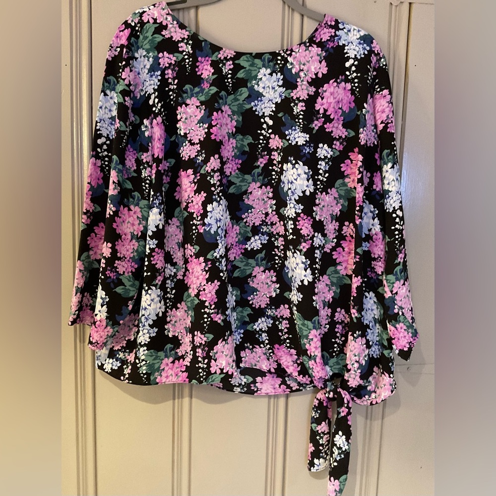 Talbots Pink and White Tie Front 3/4 Sleeve Blouse